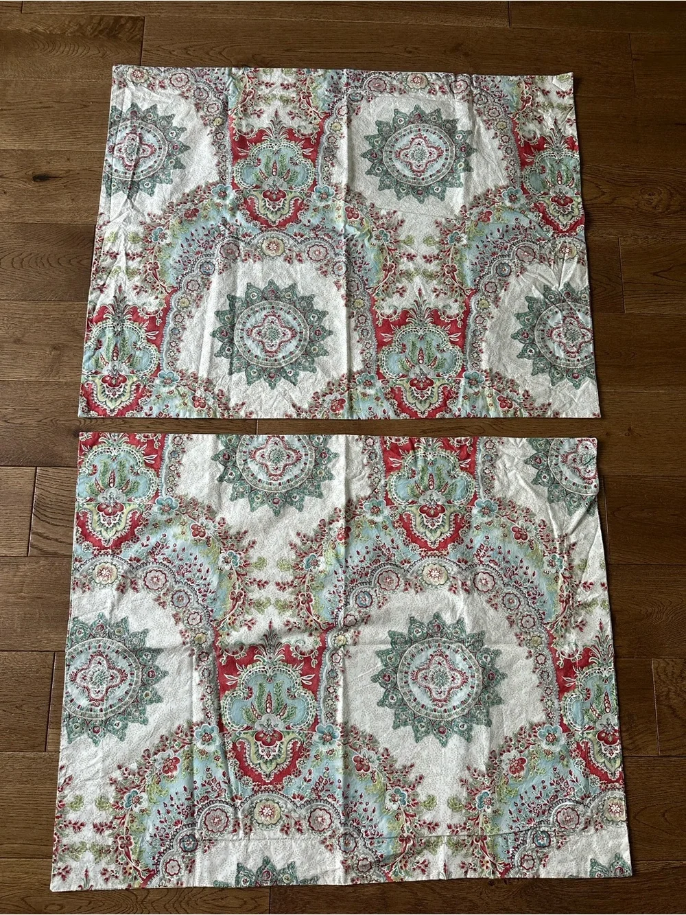 Pottery Barn Alexandra Medallion Pillow Sham Covers